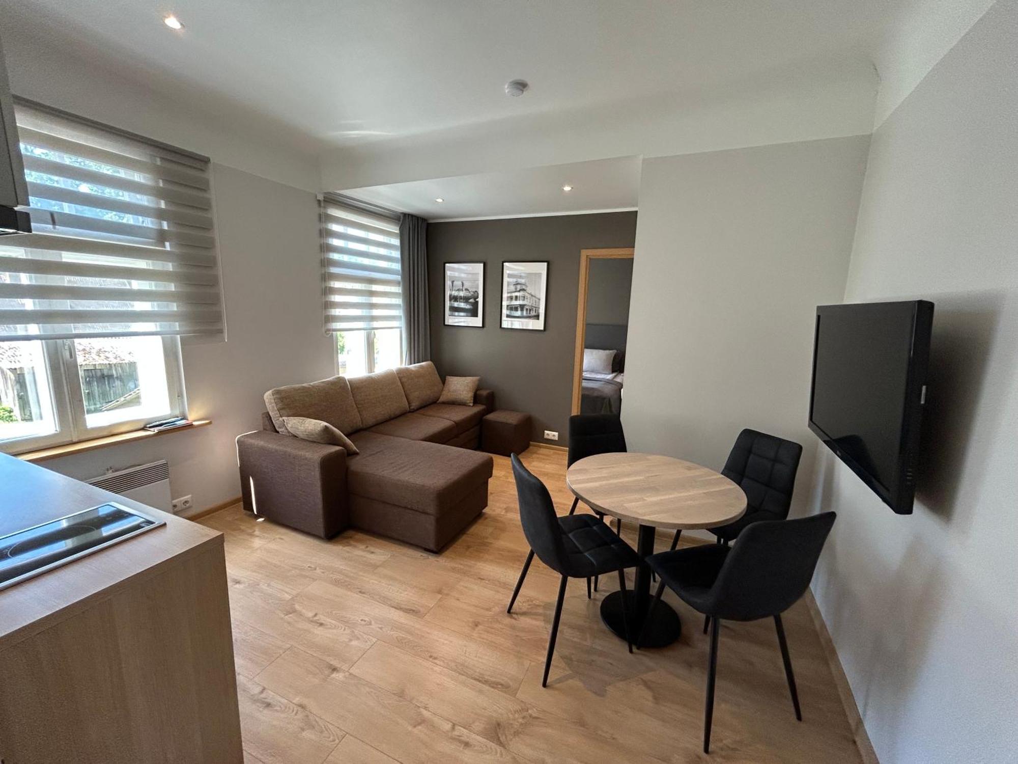 Jon'S 2 Apartments Parnu Exterior photo